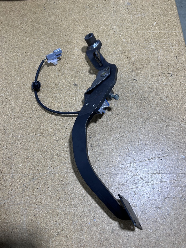 OEM Lexus IS300 LHD Brake Pedal with Pad (with brake assist) 47106-53010