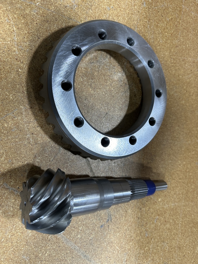 Neat Gearboxes 4.11 Ratio Toyota 200mm Ring and Pinion