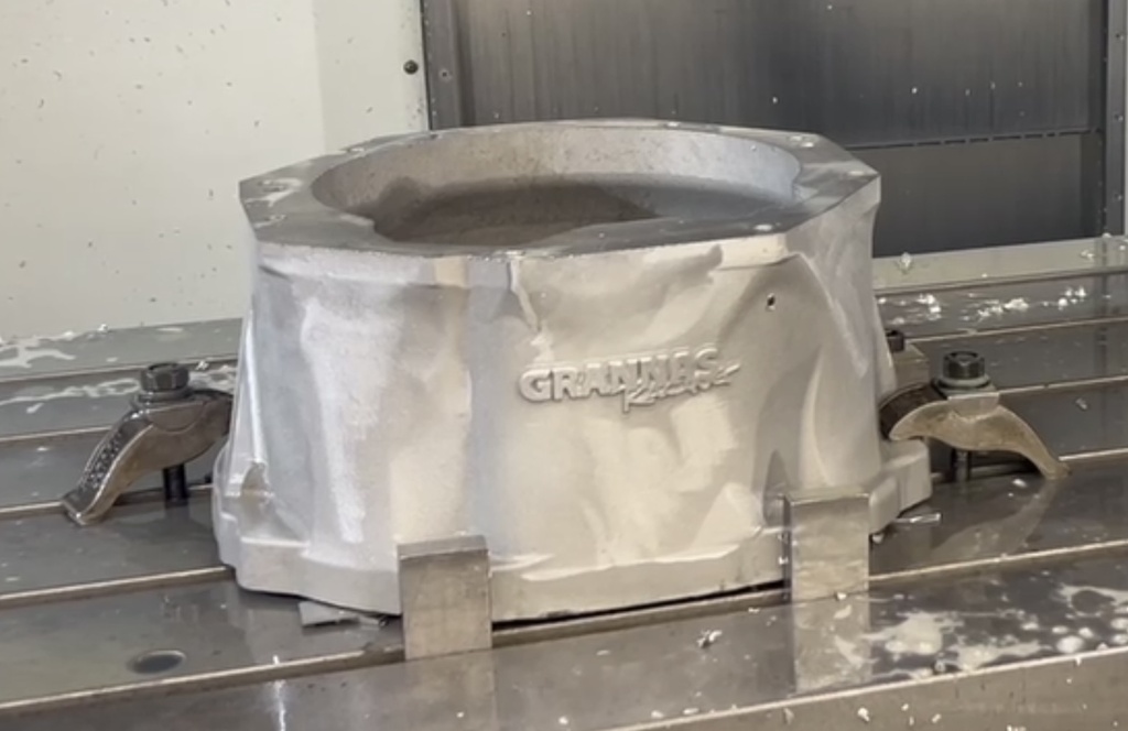 Toyota UZ V8 T56 Cast Aluminum Bellhousing Kit